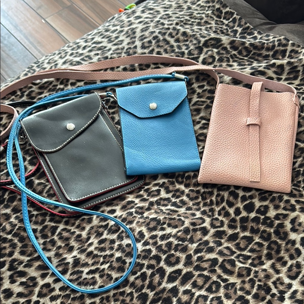 Stylish Women's Crossbody Bag Set - Gray, Blue, and Pink